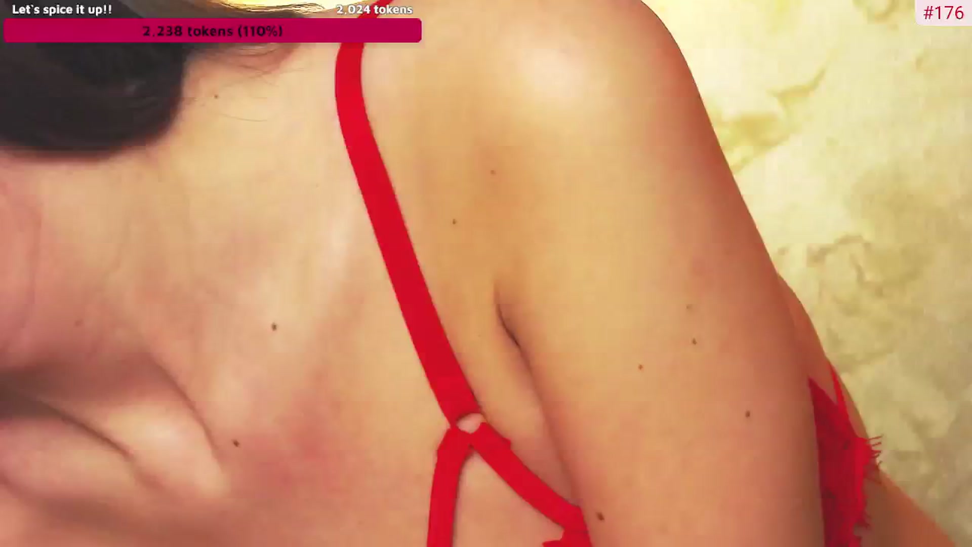 Gallery image thumbnail from Radiance's myfreecams stream on, 02/02/2024, 18:31 image 15 of 20