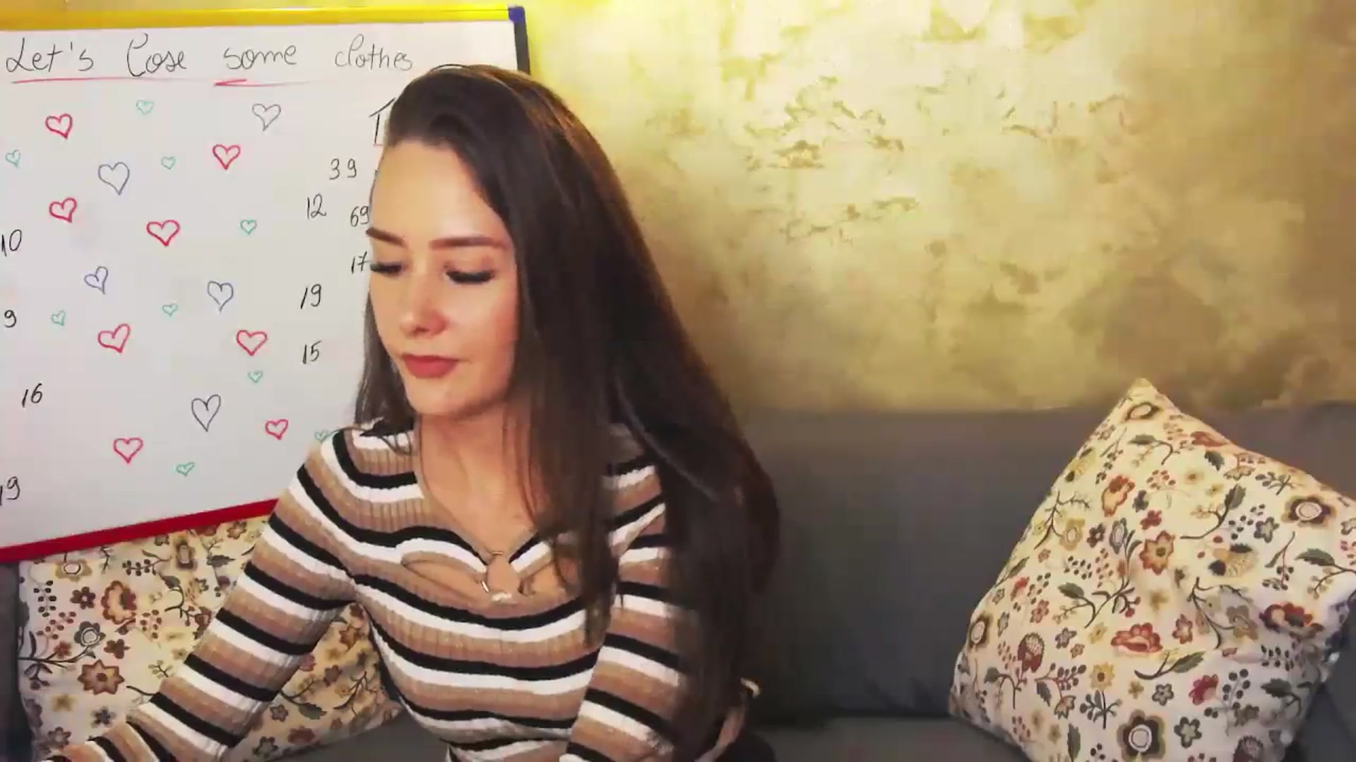 Gallery image thumbnail from Radiance's myfreecams stream on, 02/12/2024, 19:39 image 16 of 20