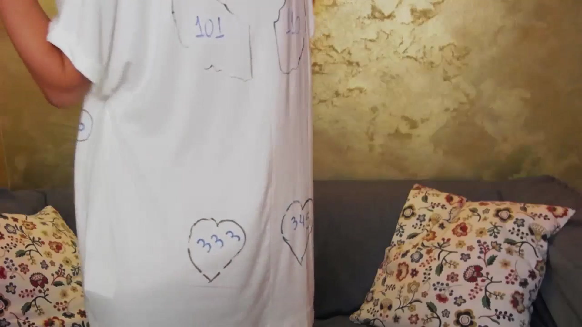 Gallery image thumbnail from Radiance's myfreecams stream on, 02/25/2024, 17:00 image 11 of 20