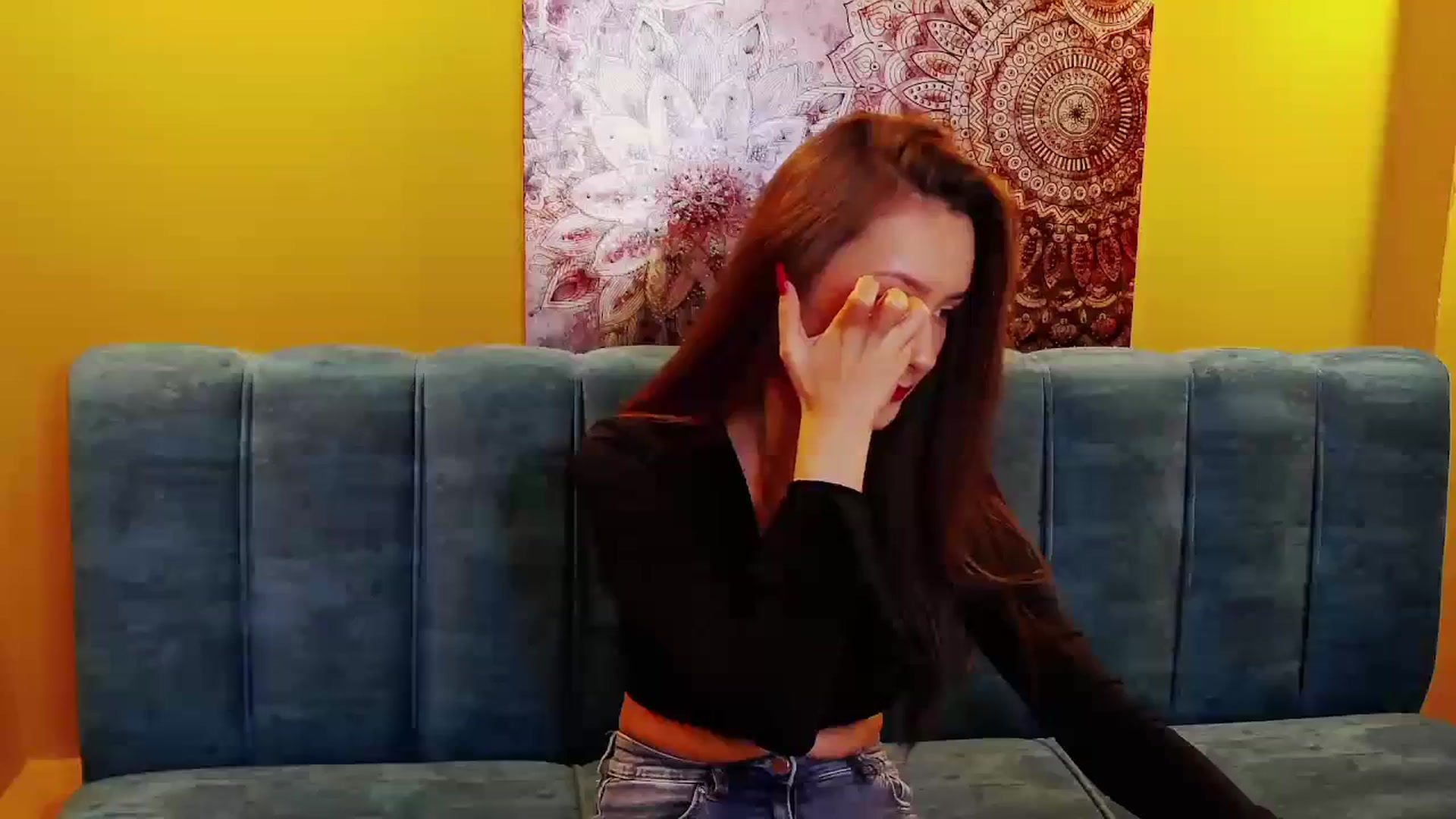 Gallery image thumbnail from Radiance's myfreecams stream on, 03/08/2024, 16:34 image 14 of 20