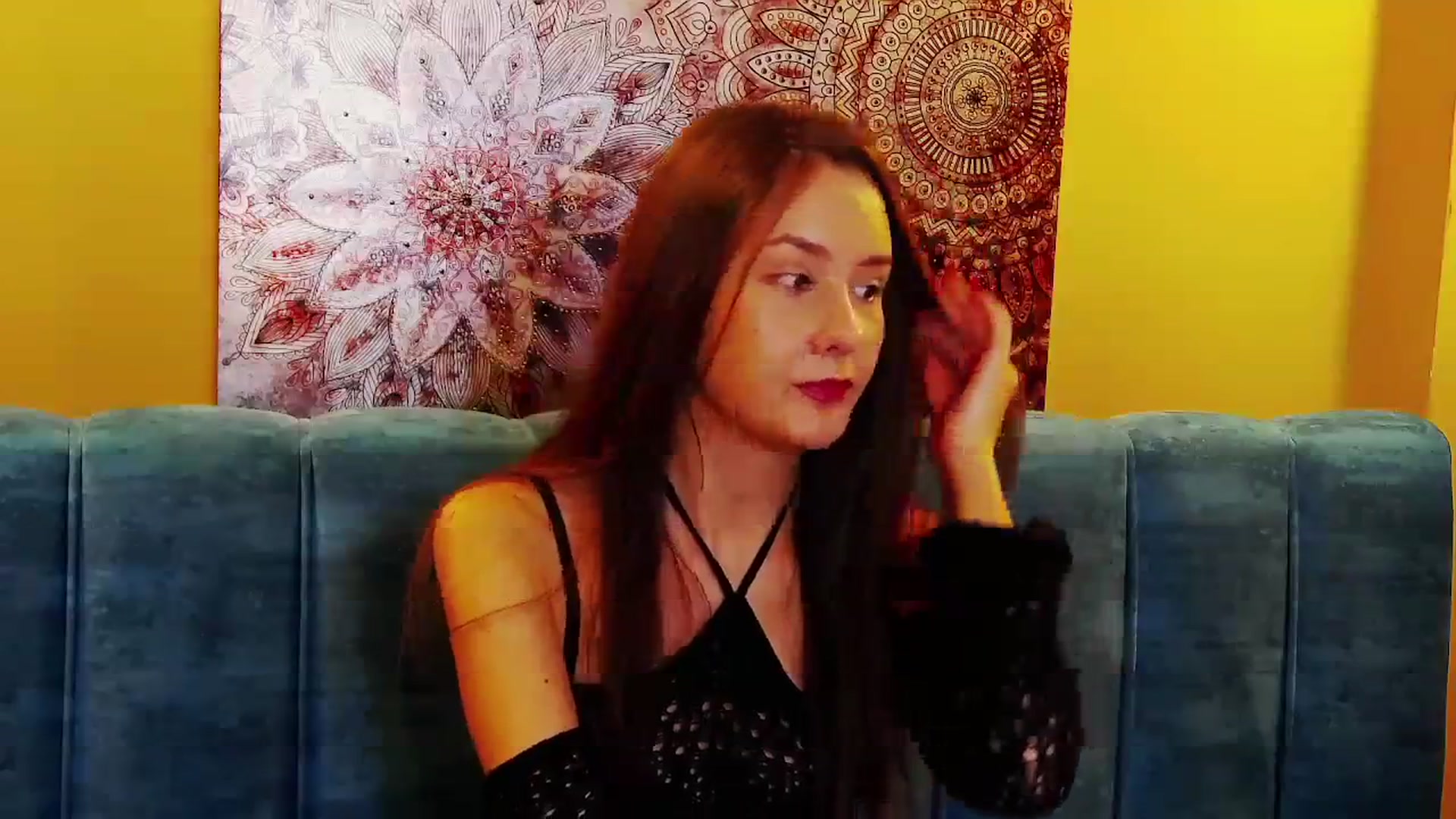 Gallery image thumbnail from Radiance's myfreecams stream on, 03/12/2024, 20:38 image 13 of 20