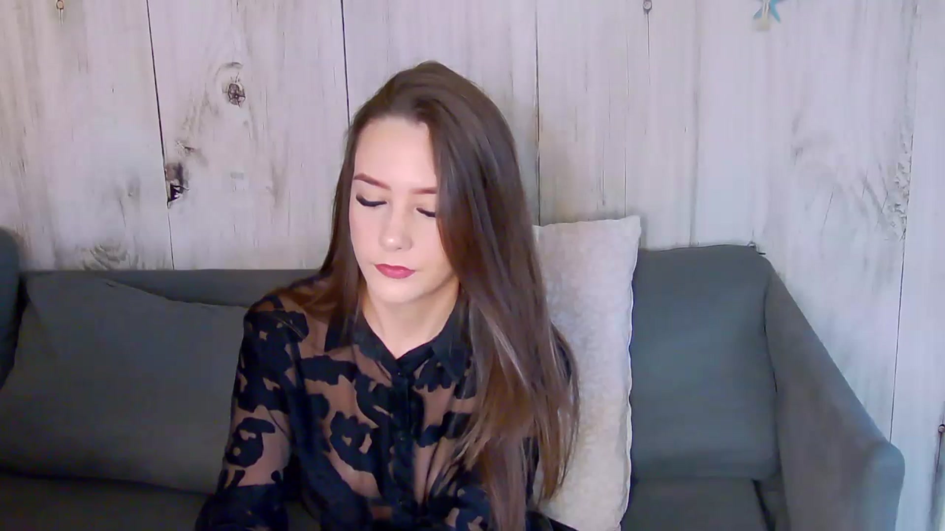 Gallery image thumbnail from Radiance's myfreecams stream on, 03/24/2024, 15:45 image 5 of 20