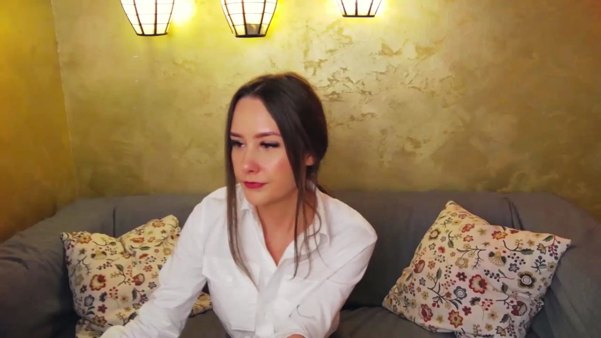 Gallery image thumbnail from Radiance's myfreecams stream on, 04/03/2024, 13:18 image 19 of 20