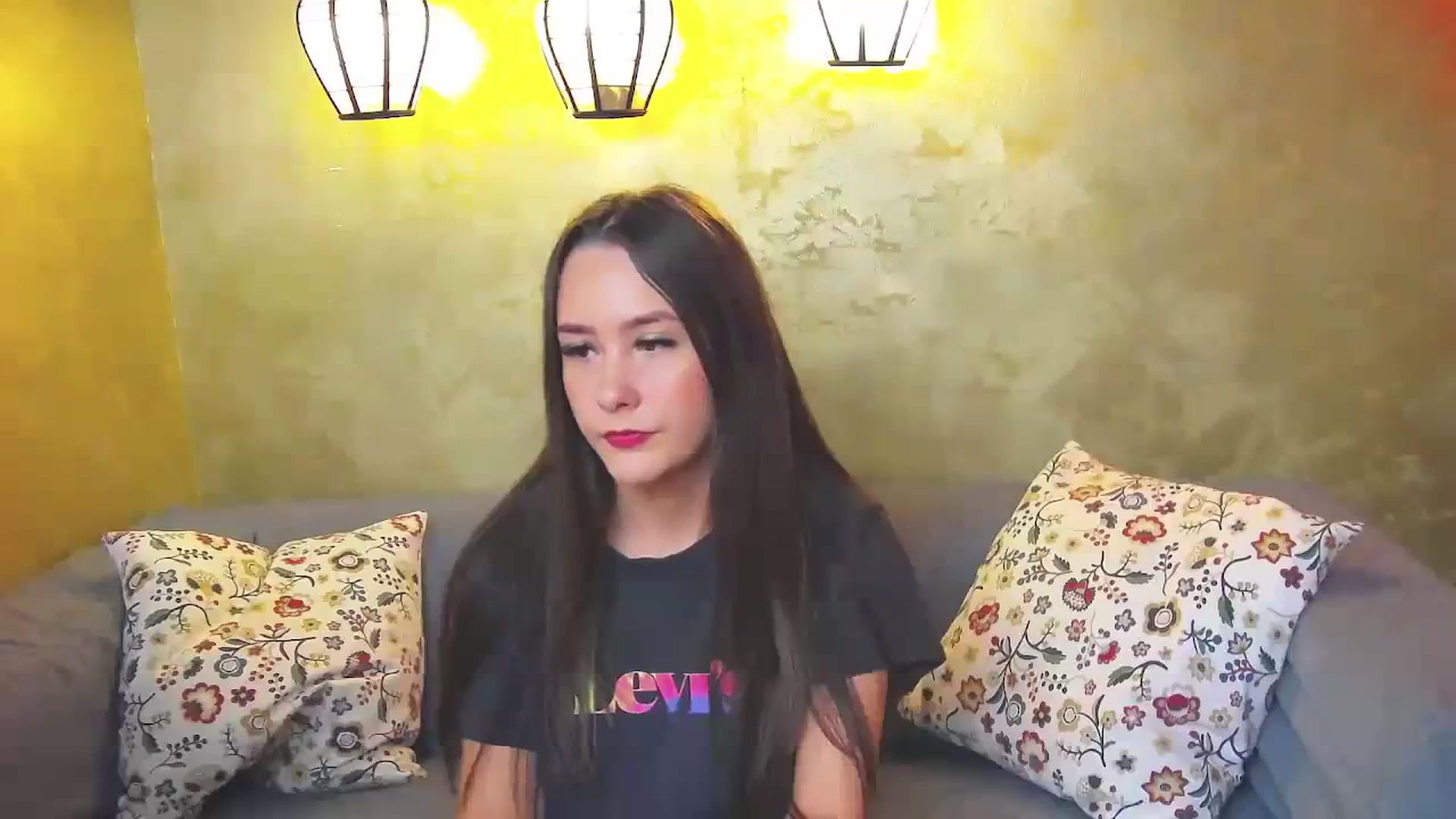 Gallery image thumbnail from Radiance's myfreecams stream on, 04/07/2024, 13:13 image 20 of 20