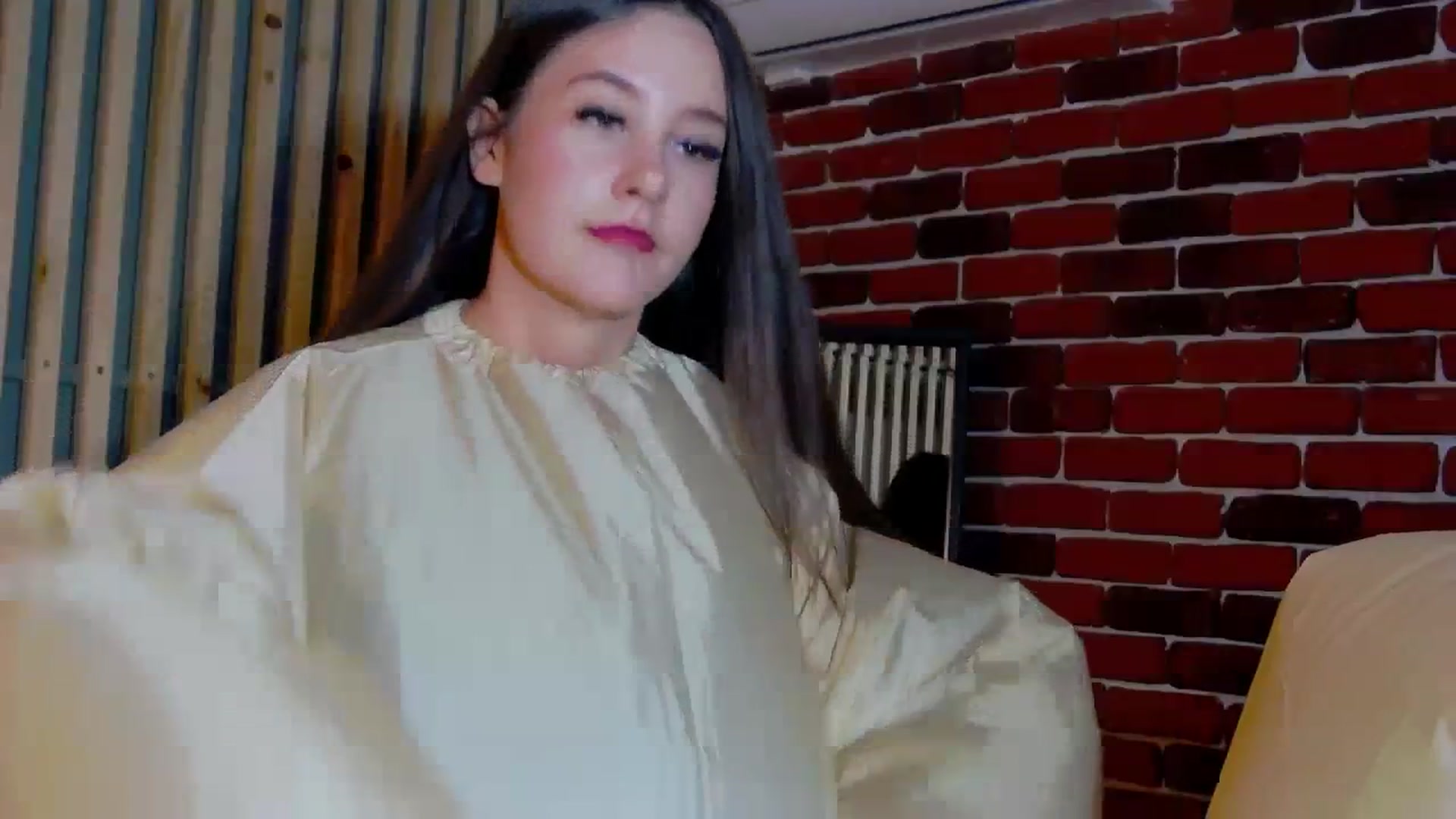 Gallery image thumbnail from Radiance's myfreecams stream on, 04/14/2024, 16:53 image 7 of 20
