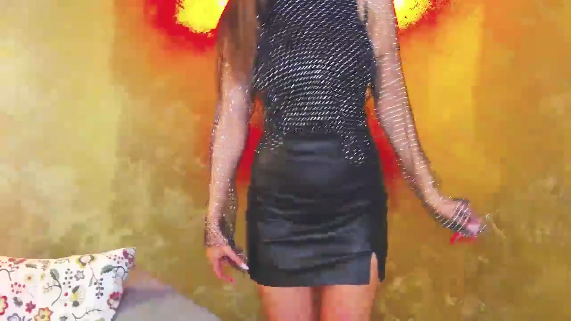 Gallery image thumbnail from Radiance's myfreecams stream on, 05/09/2024, 13:45 image 18 of 20
