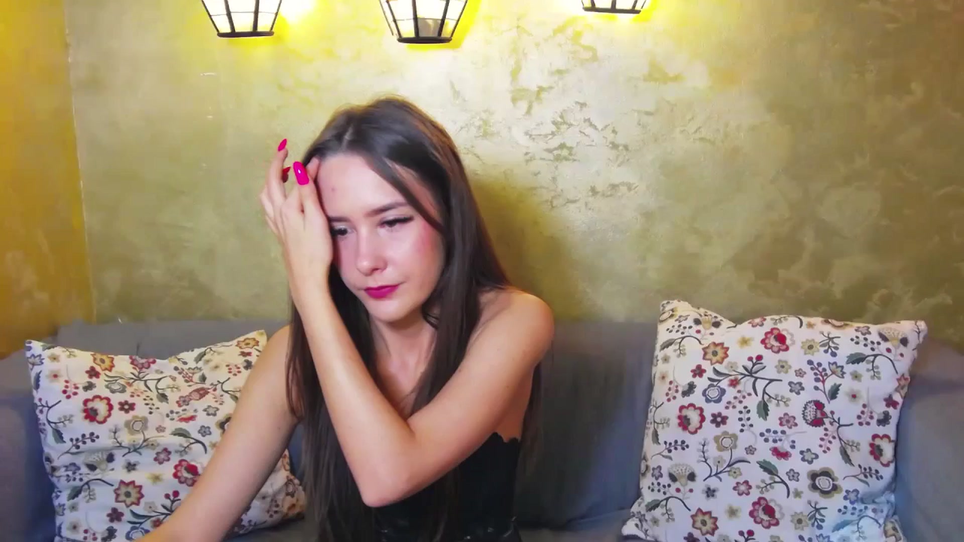 Gallery image thumbnail from Radiance's myfreecams stream on, 05/12/2024, 12:46 image 9 of 20