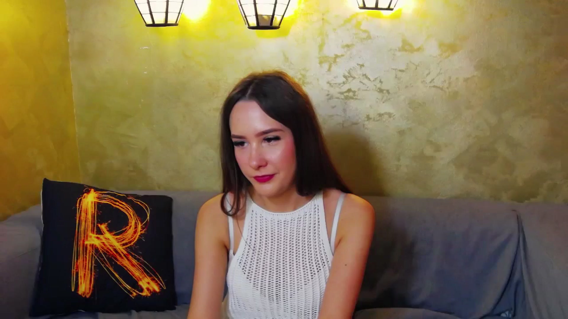 Gallery image thumbnail from Radiance's myfreecams stream on, 05/22/2024, 14:43 image 1 of 20