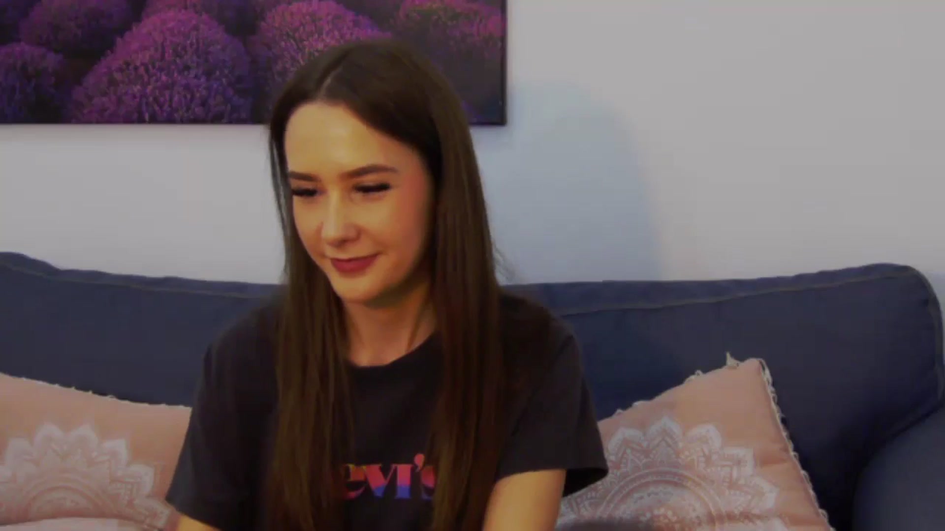 Gallery image thumbnail from Radiance's myfreecams stream on, 05/23/2024, 14:48 image 15 of 20