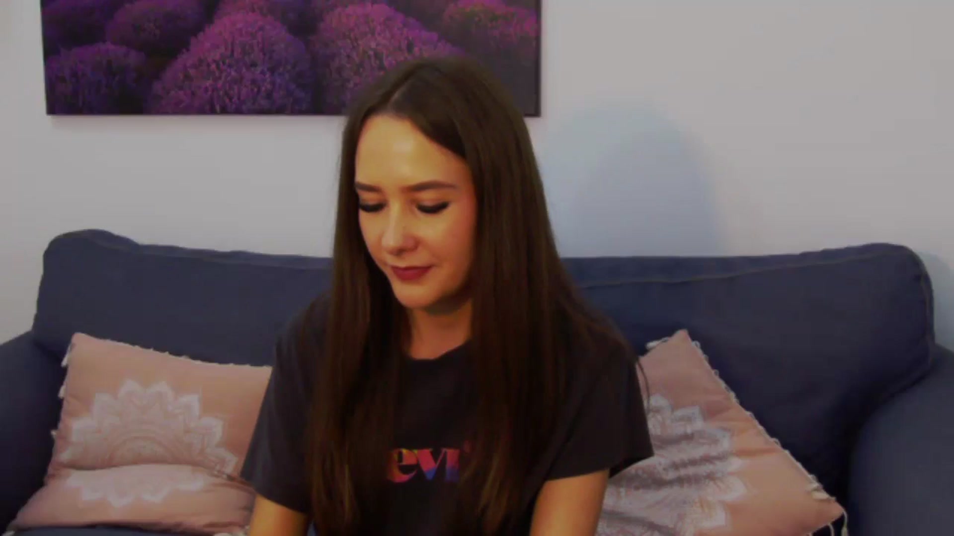 Gallery image thumbnail from Radiance's myfreecams stream on, 05/23/2024, 18:45 image 11 of 20