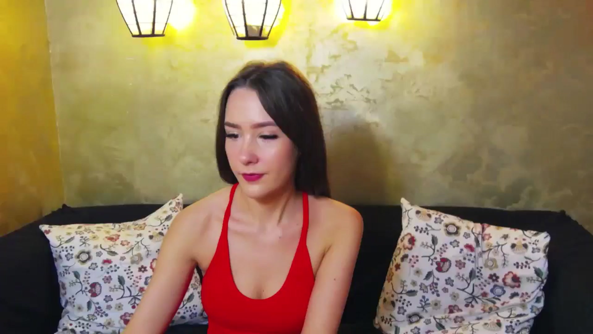 Gallery image thumbnail from Radiance's myfreecams stream on, 05/27/2024, 14:26 image 1 of 20