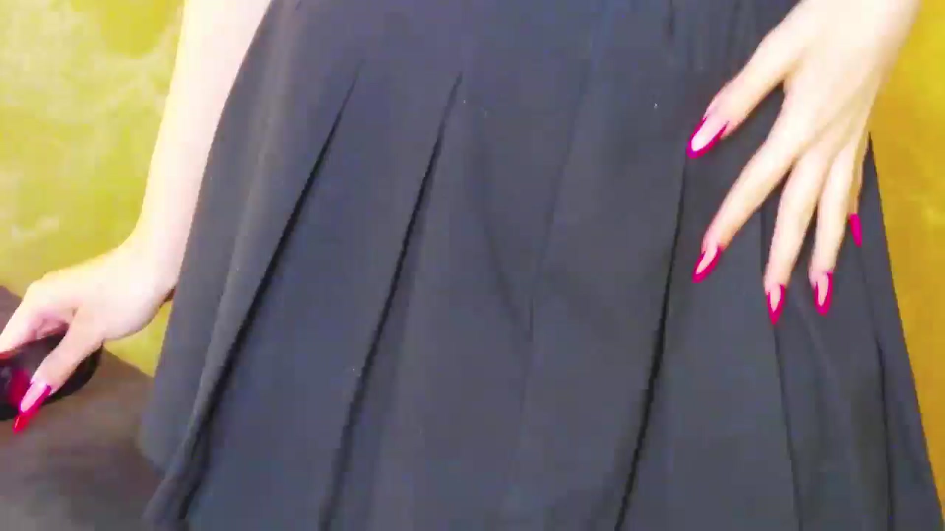 Gallery image thumbnail from Radiance's myfreecams stream on, 05/28/2024, 16:32 image 10 of 20