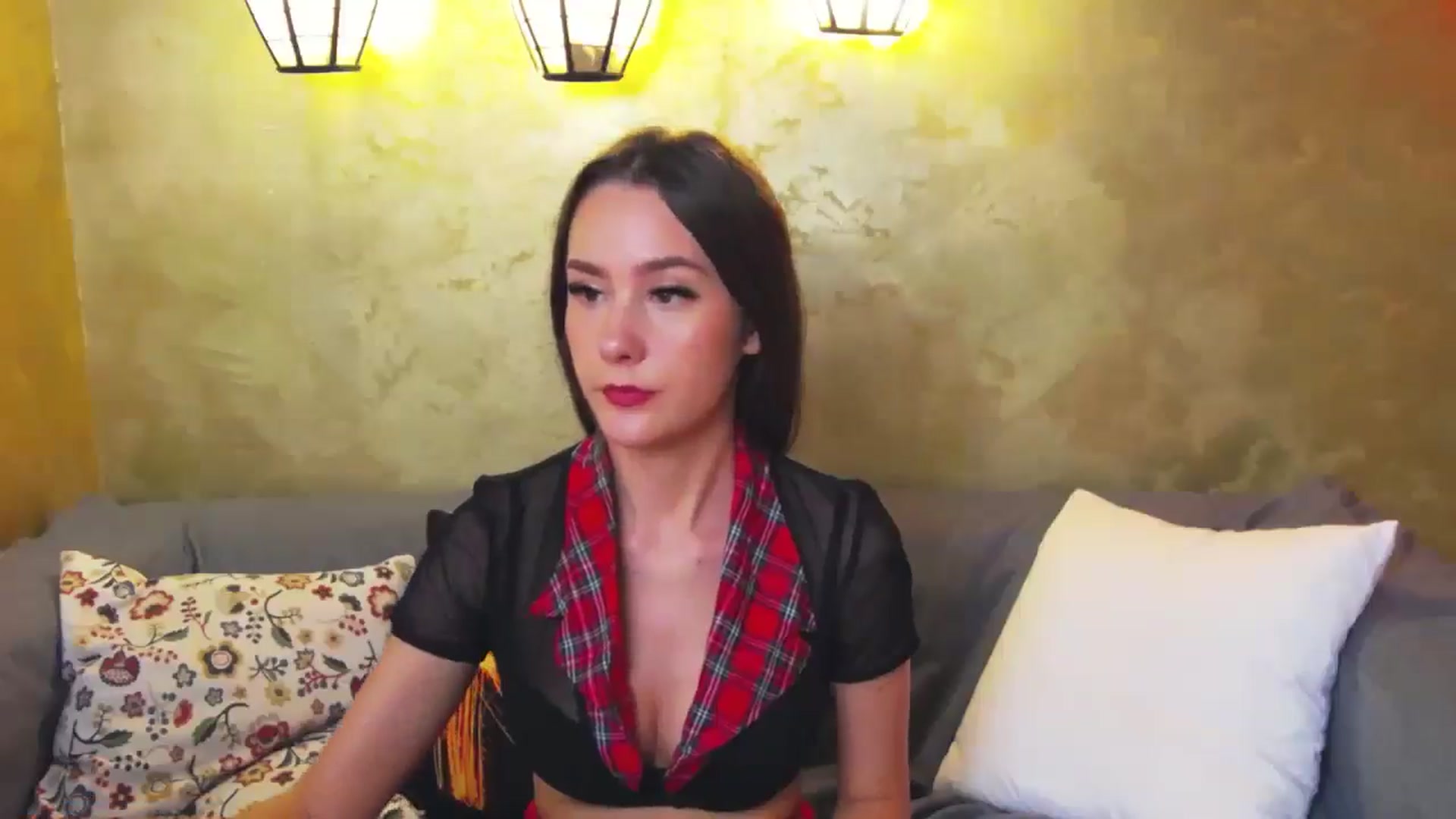 Gallery image thumbnail from Radiance's myfreecams stream on, 06/05/2024, 19:36 image 10 of 20