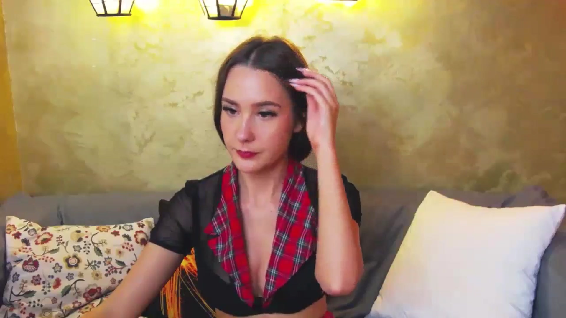 Gallery image thumbnail from Radiance's myfreecams stream on, 06/05/2024, 19:36 image 20 of 20