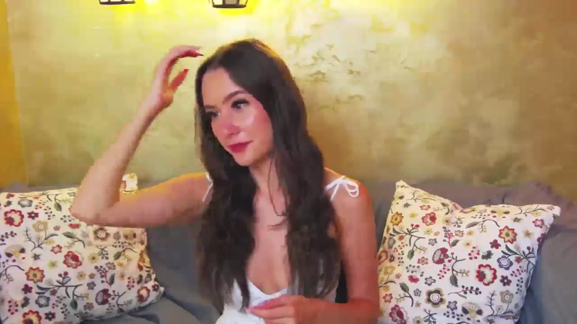 Gallery image thumbnail from Radiance's myfreecams stream on, 06/07/2024, 14:58 image 19 of 20