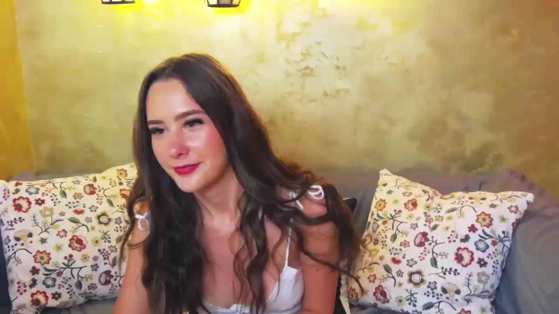Gallery image thumbnail from Radiance's myfreecams stream on, 06/07/2024, 15:20 image 19 of 20