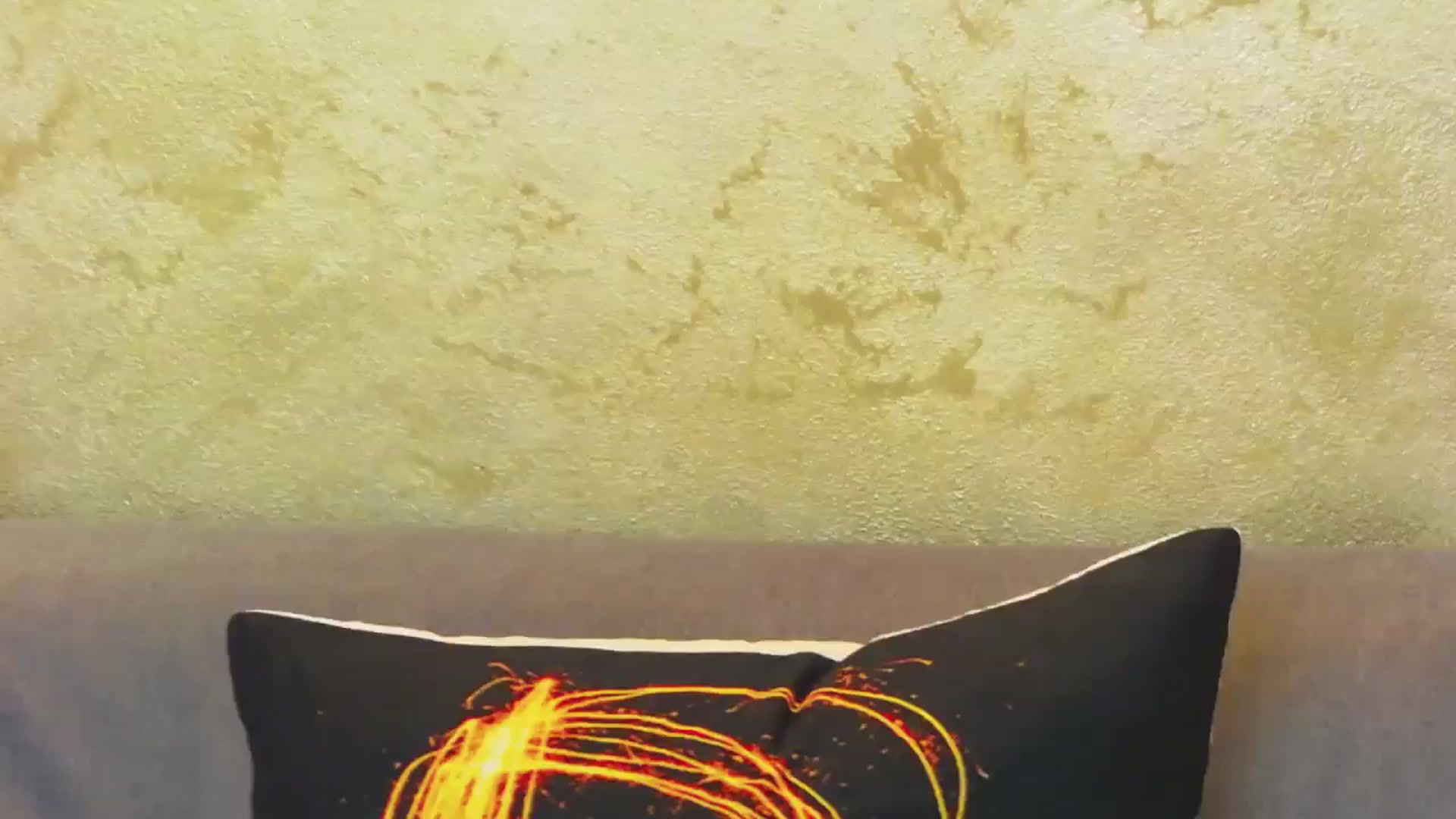 Gallery image thumbnail from Radiance's myfreecams stream on, 06/07/2024, 18:50 image 4 of 20