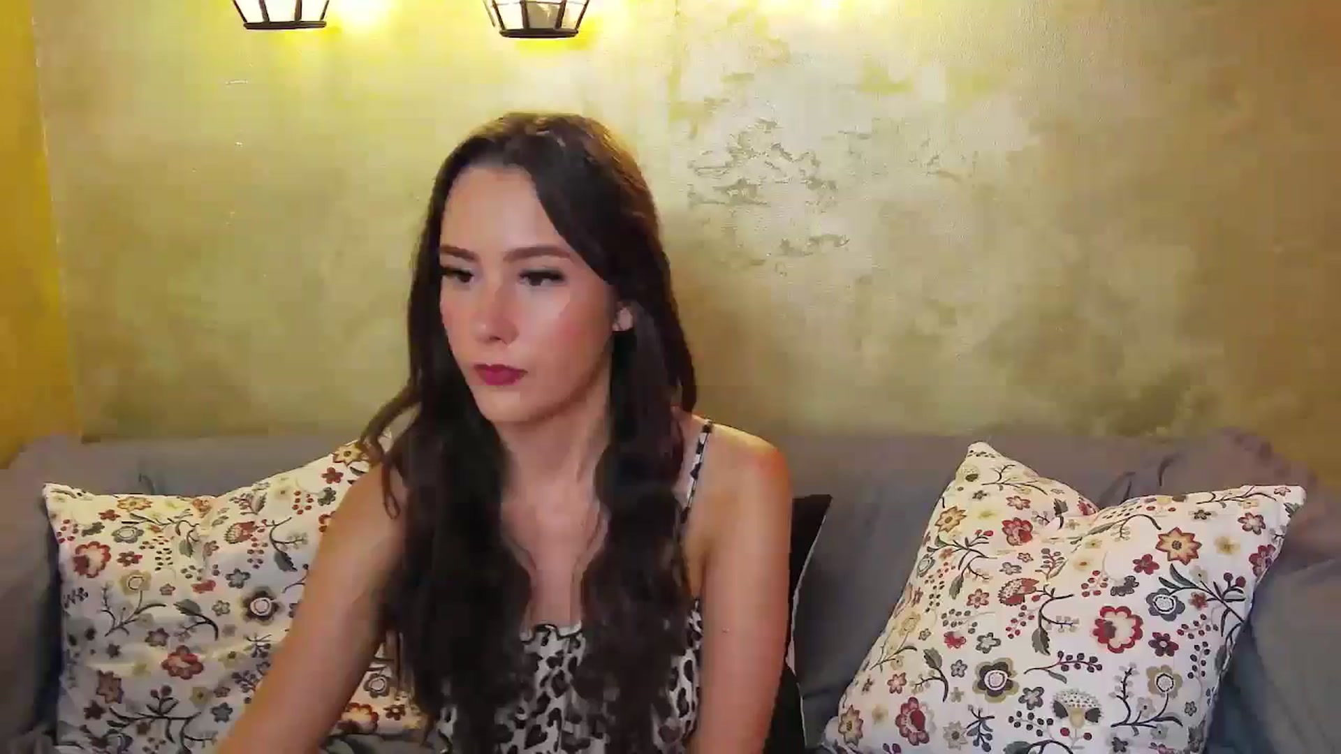 Gallery image thumbnail from Radiance's myfreecams stream on, 06/09/2024, 19:12 image 4 of 20