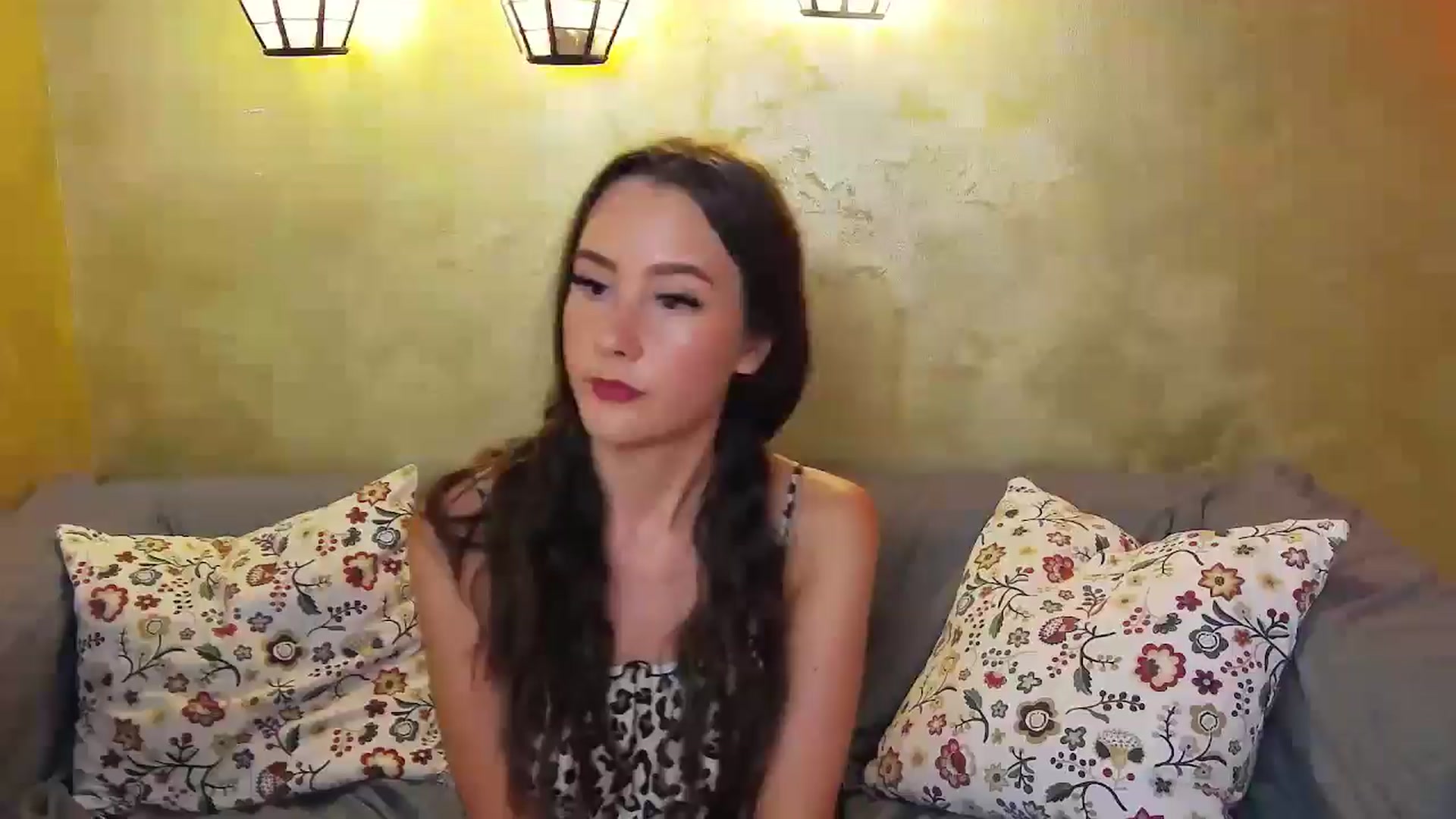 Gallery image thumbnail from Radiance's myfreecams stream on, 06/09/2024, 19:12 image 1 of 20