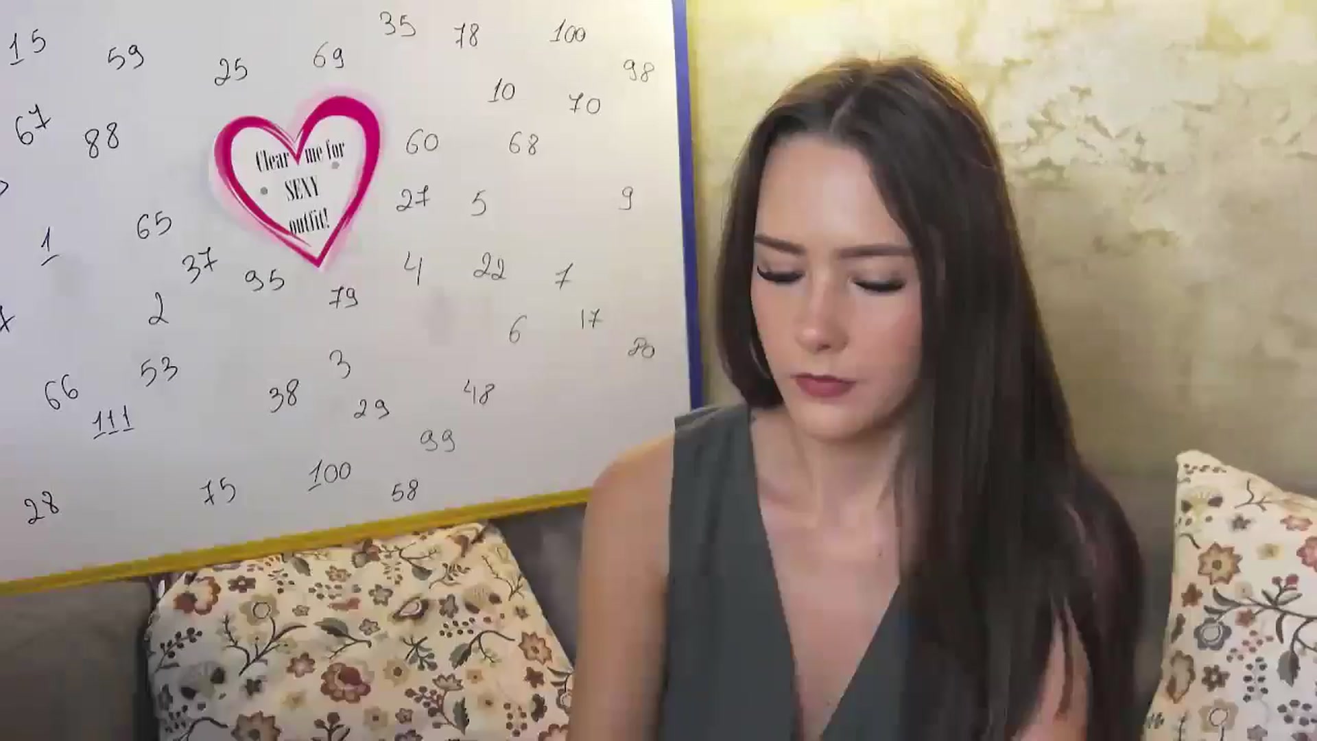 Gallery image thumbnail from Radiance's myfreecams stream on, 06/12/2024, 13:14 image 20 of 20