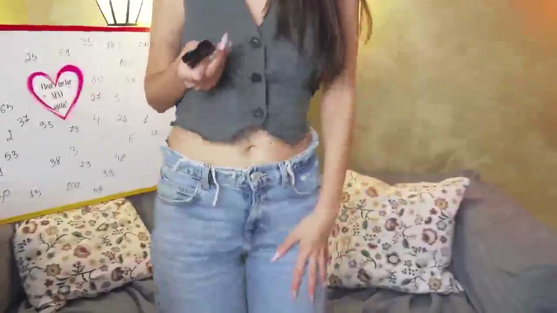 Gallery image thumbnail from Radiance's myfreecams stream on, 06/12/2024, 13:14 image 13 of 20