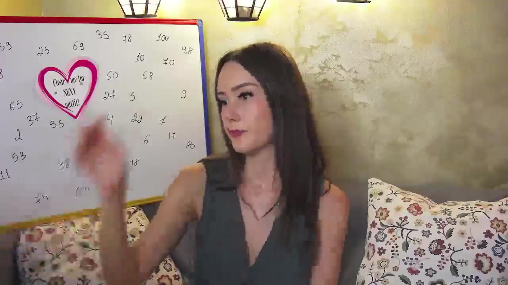 Gallery image thumbnail from Radiance's myfreecams stream on, 06/12/2024, 14:26 image 4 of 20