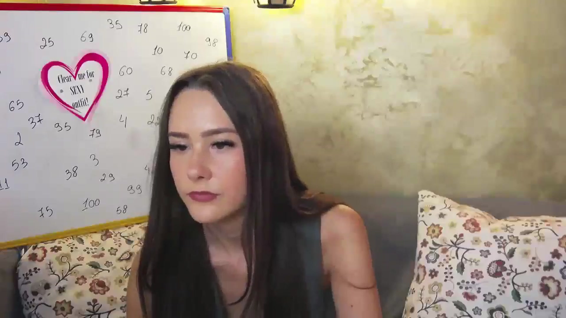 Gallery image thumbnail from Radiance's myfreecams stream on, 06/12/2024, 14:26 image 14 of 20