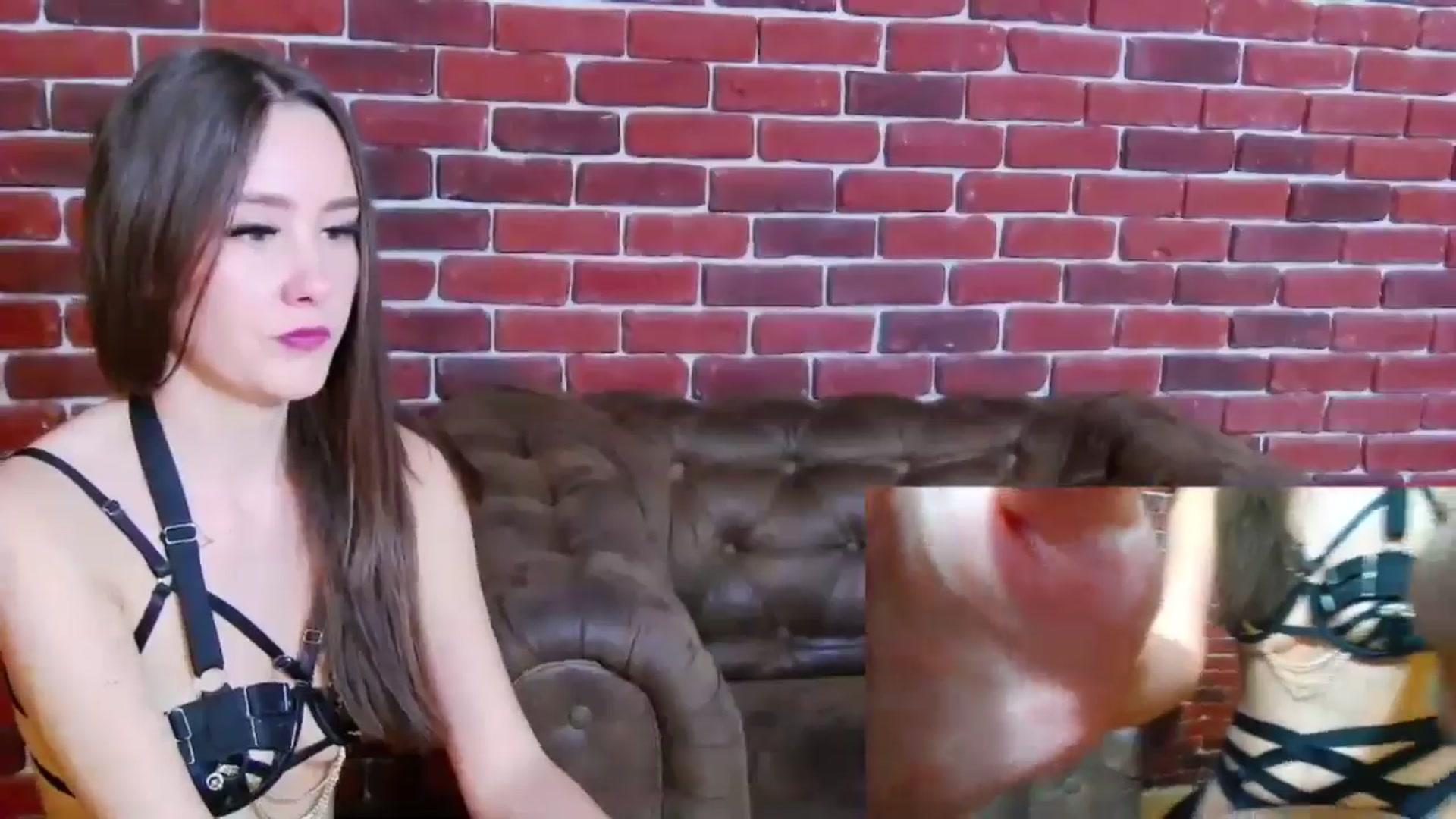 Gallery image thumbnail from Radiance's myfreecams stream on, 06/21/2024, 18:22 image 18 of 20