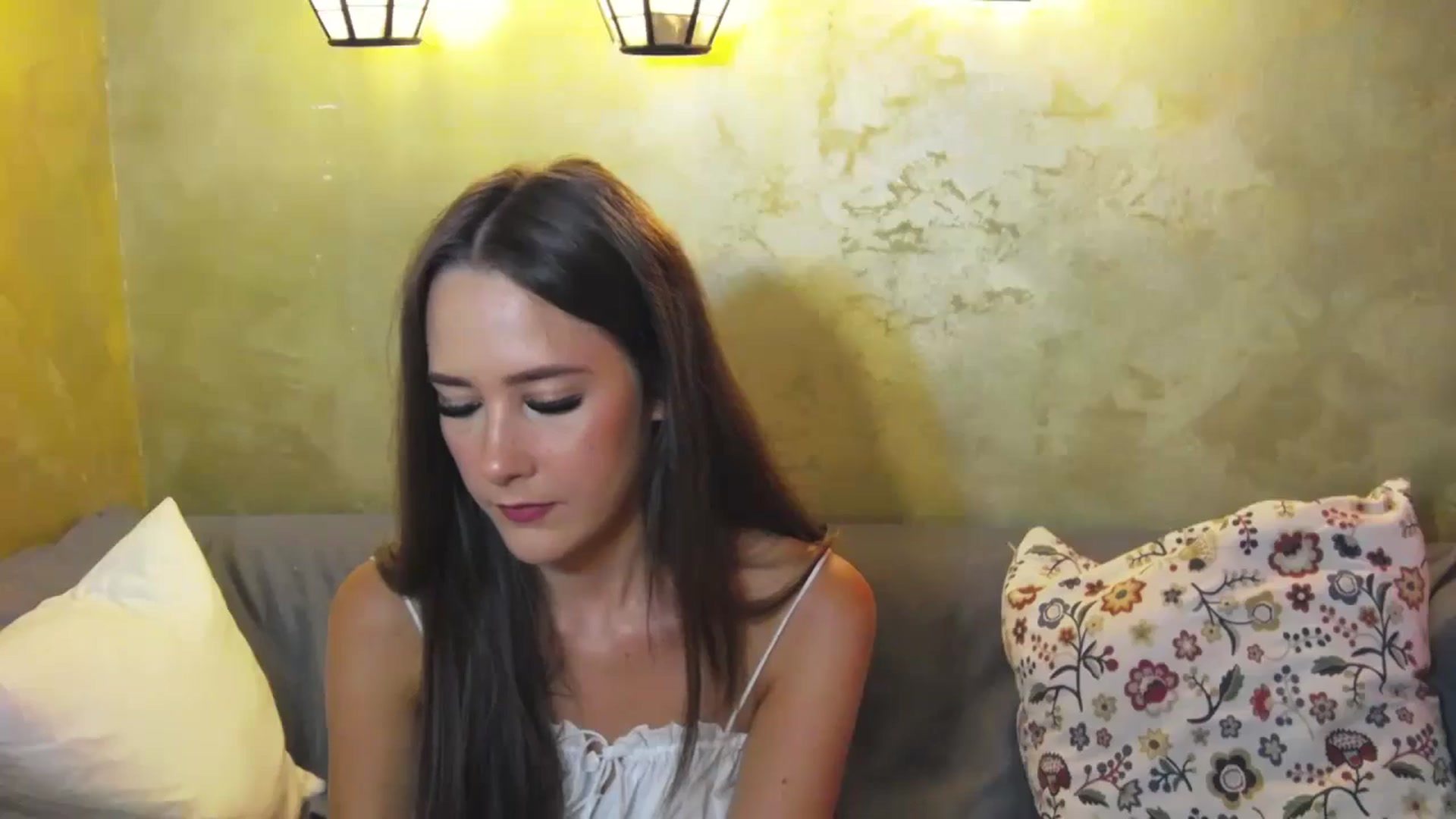 Gallery image thumbnail from Radiance's myfreecams stream on, 07/01/2024, 12:59 image 14 of 20
