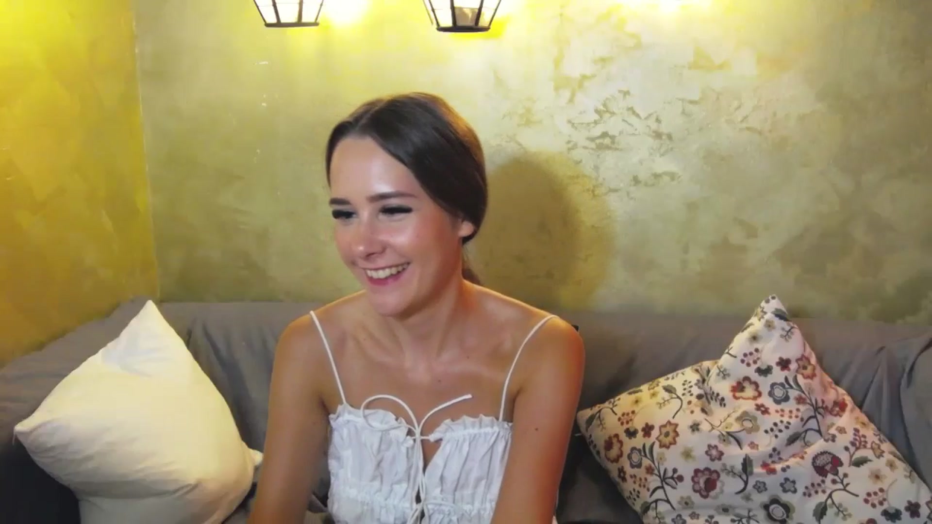 Gallery image thumbnail from Radiance's myfreecams stream on, 07/01/2024, 14:16 image 7 of 20