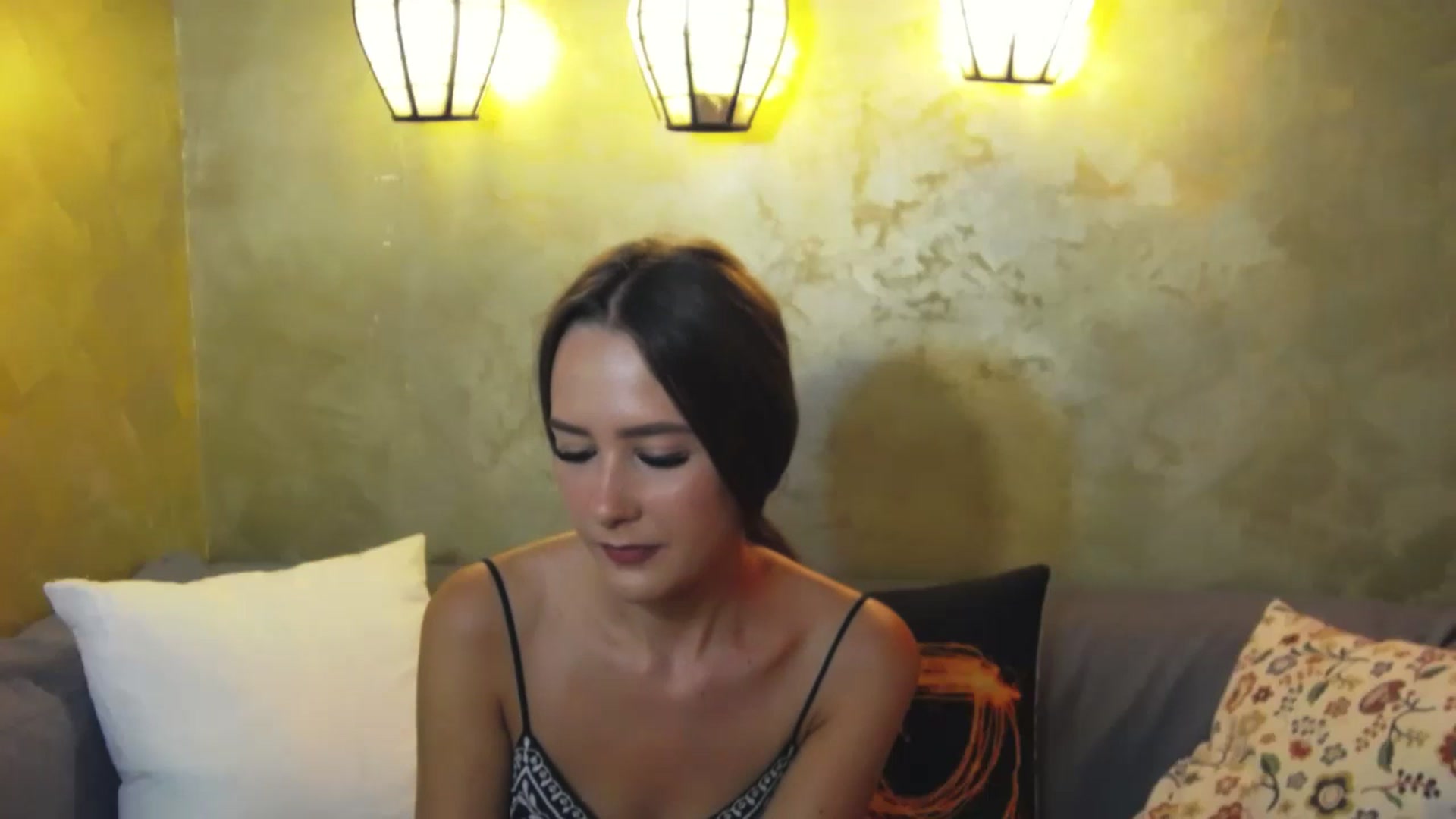 Gallery image thumbnail from Radiance's myfreecams stream on, 07/02/2024, 13:59 image 16 of 20