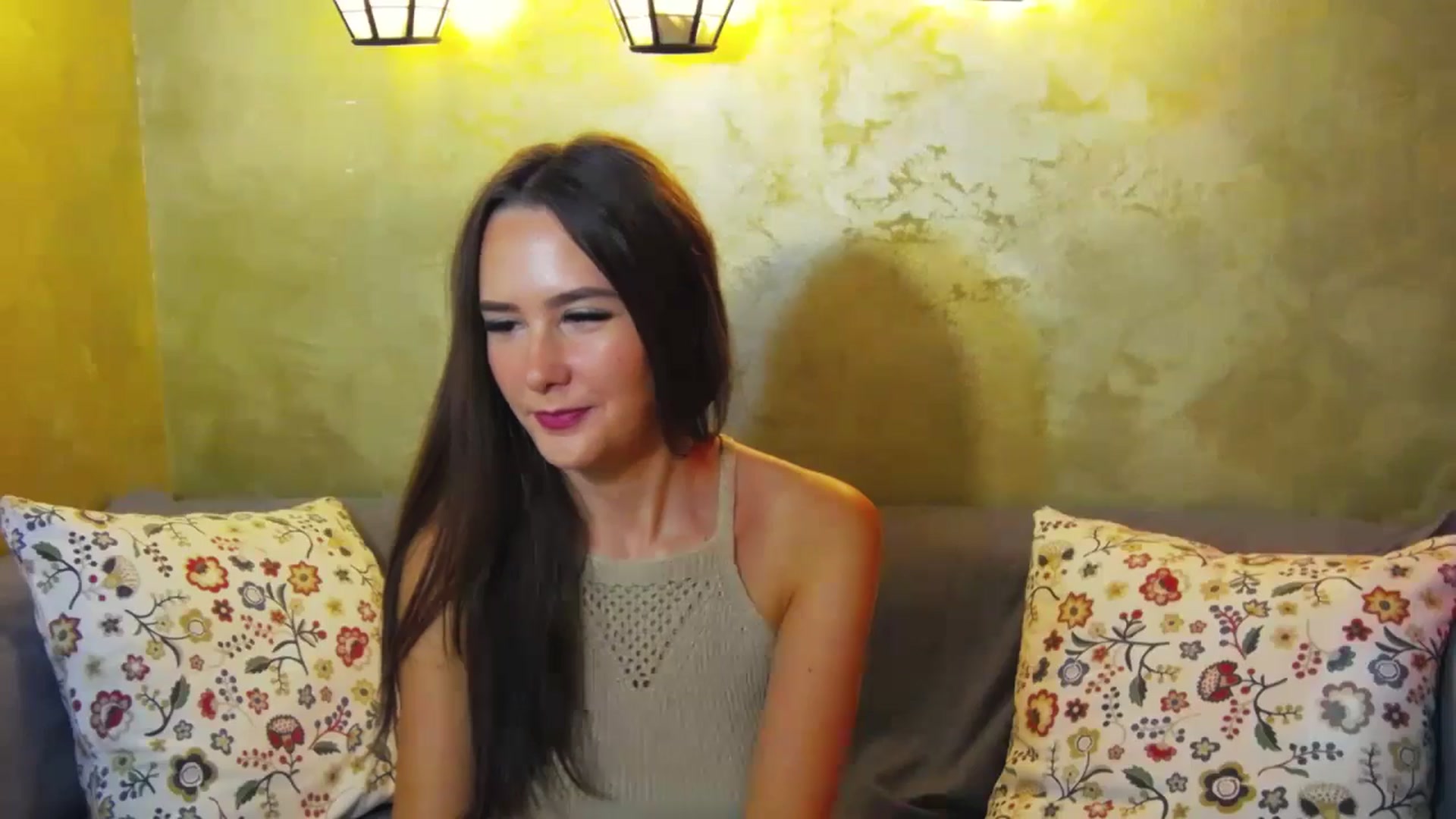Gallery image thumbnail from Radiance's myfreecams stream on, 07/14/2024, 14:14 image 20 of 20
