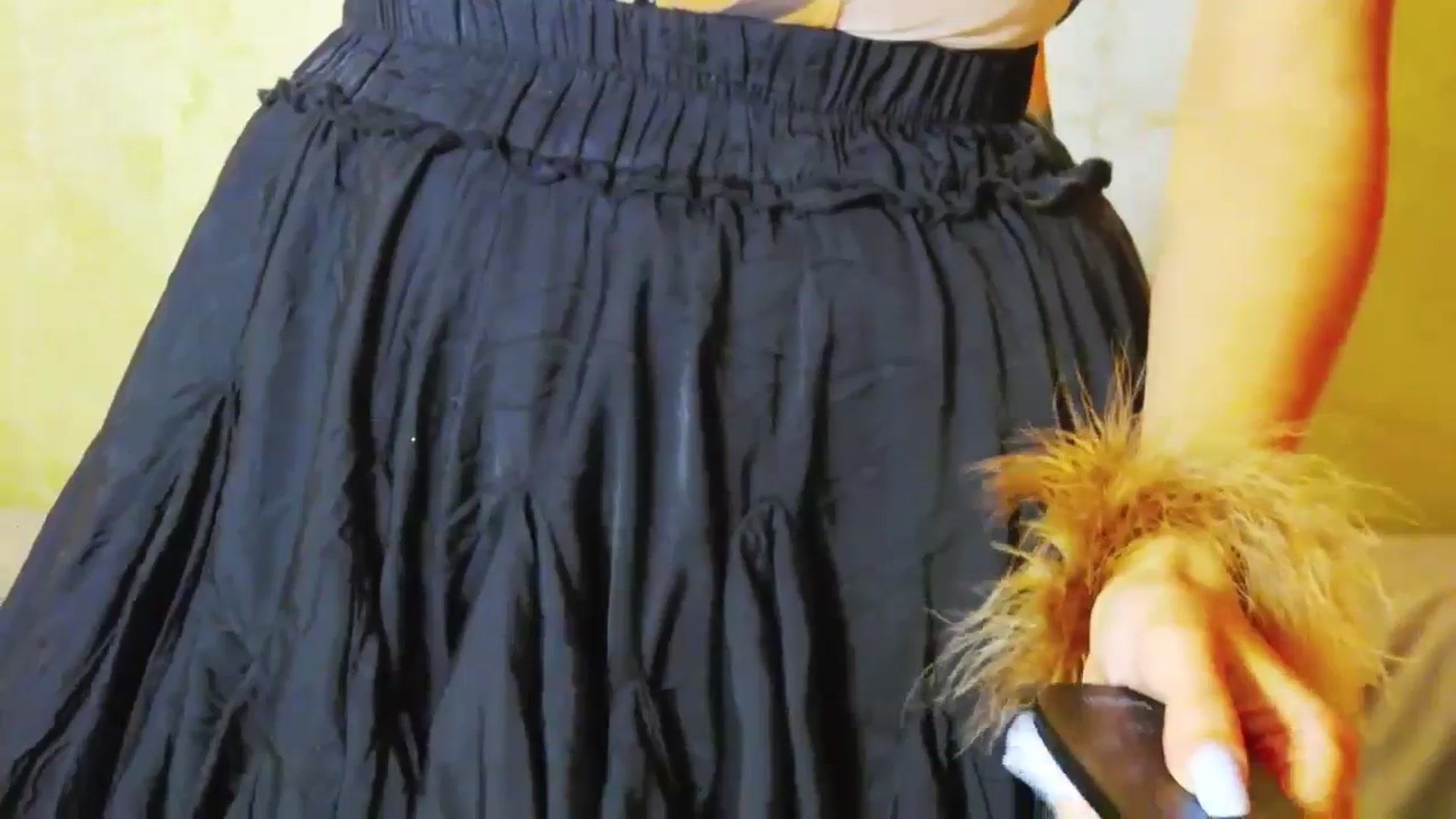 Gallery image thumbnail from Radiance's myfreecams stream on, 07/15/2024, 19:38 image 7 of 20