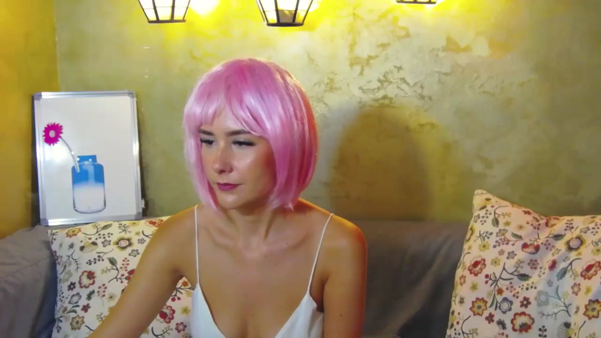 Gallery image thumbnail from Radiance's myfreecams stream on, 07/16/2024, 13:54 image 19 of 20