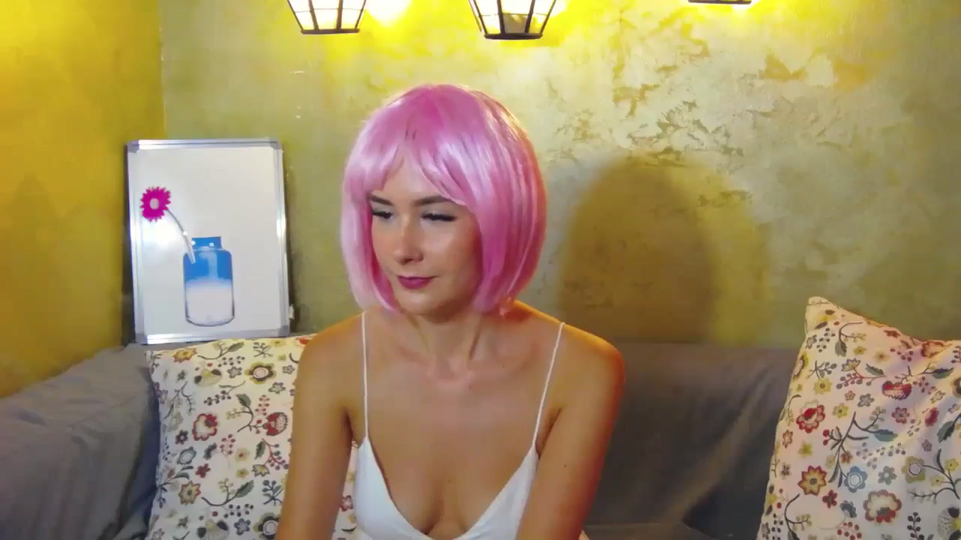 Gallery image thumbnail from Radiance's myfreecams stream on, 07/16/2024, 13:54 image 16 of 20