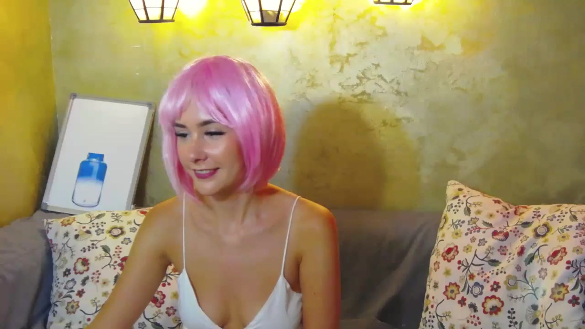 Gallery image thumbnail from Radiance's myfreecams stream on, 07/16/2024, 13:54 image 9 of 20