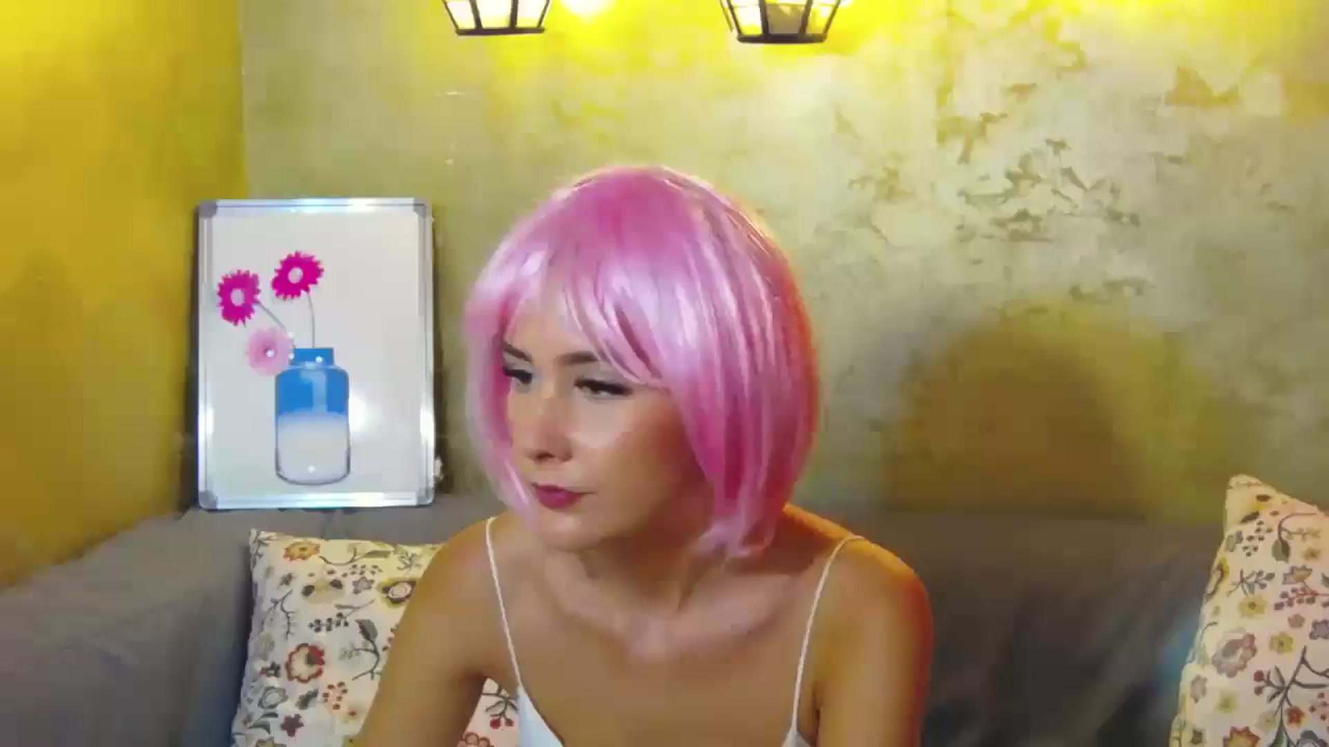 Gallery image thumbnail from Radiance's myfreecams stream on, 07/16/2024, 14:35 image 17 of 20