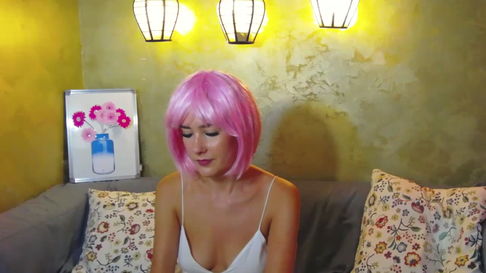 Gallery image thumbnail from Radiance's myfreecams stream on, 07/16/2024, 17:53 image 3 of 20