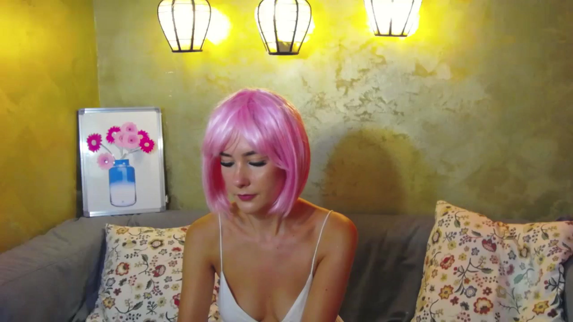 Gallery image thumbnail from Radiance's myfreecams stream on, 07/16/2024, 17:53 image 9 of 20
