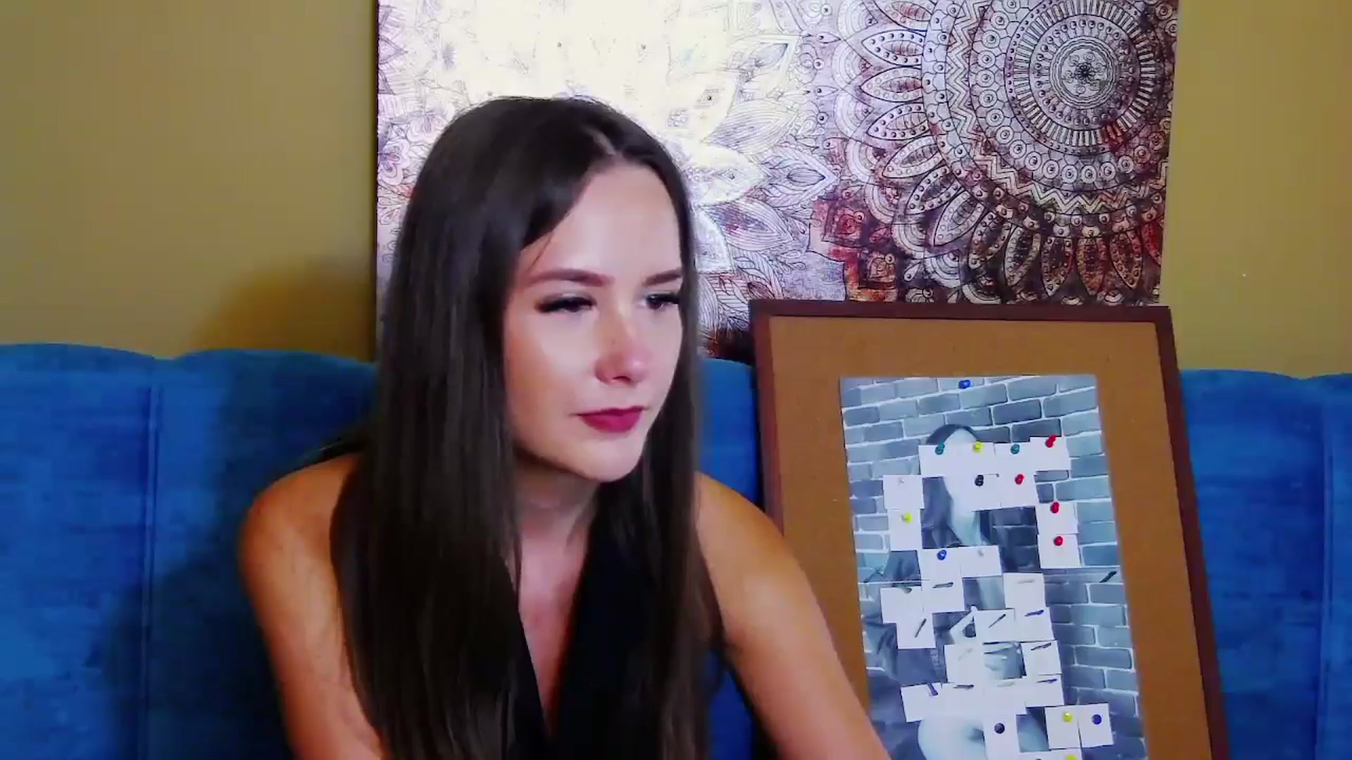 Gallery image thumbnail from Radiance's myfreecams stream on, 07/19/2024, 20:04 image 17 of 20