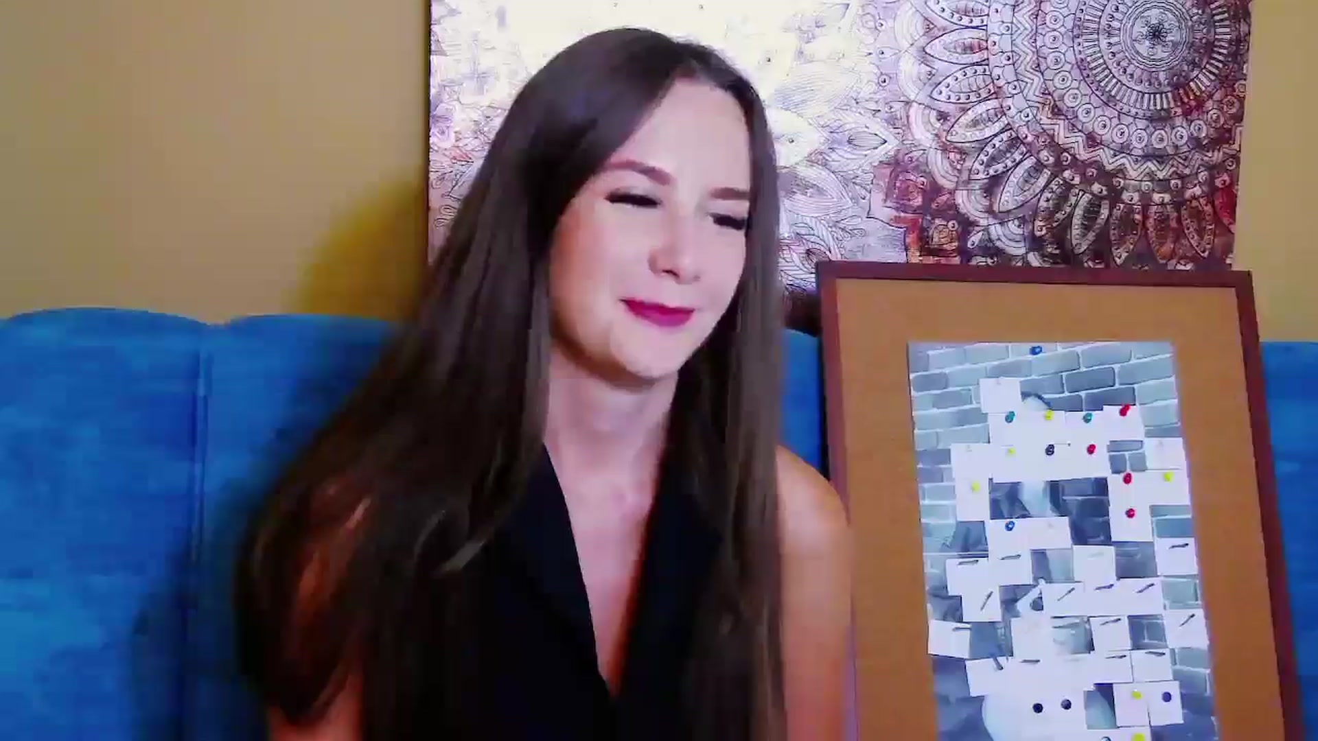 Gallery image thumbnail from Radiance's myfreecams stream on, 07/19/2024, 20:04 image 13 of 20