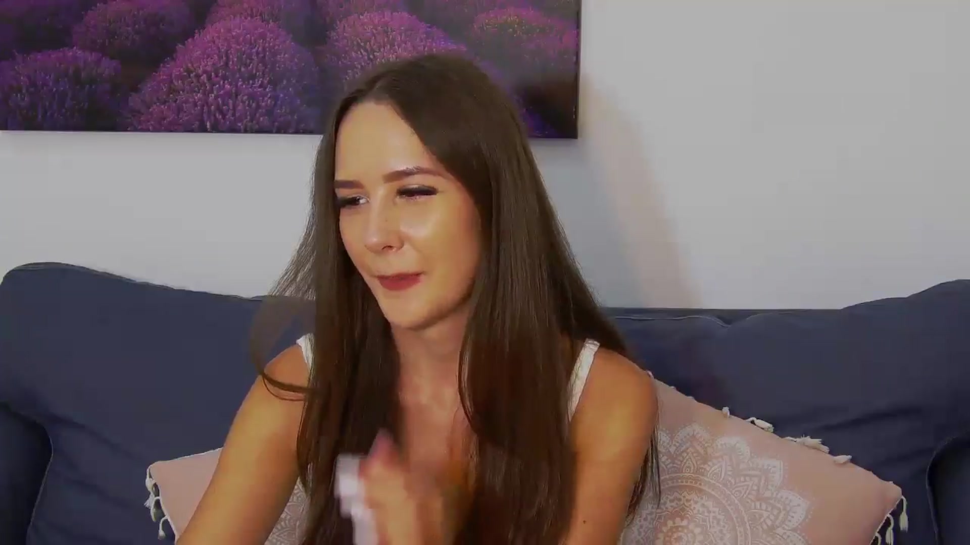 Gallery image thumbnail from Radiance's myfreecams stream on, 07/20/2024, 15:20 image 18 of 20