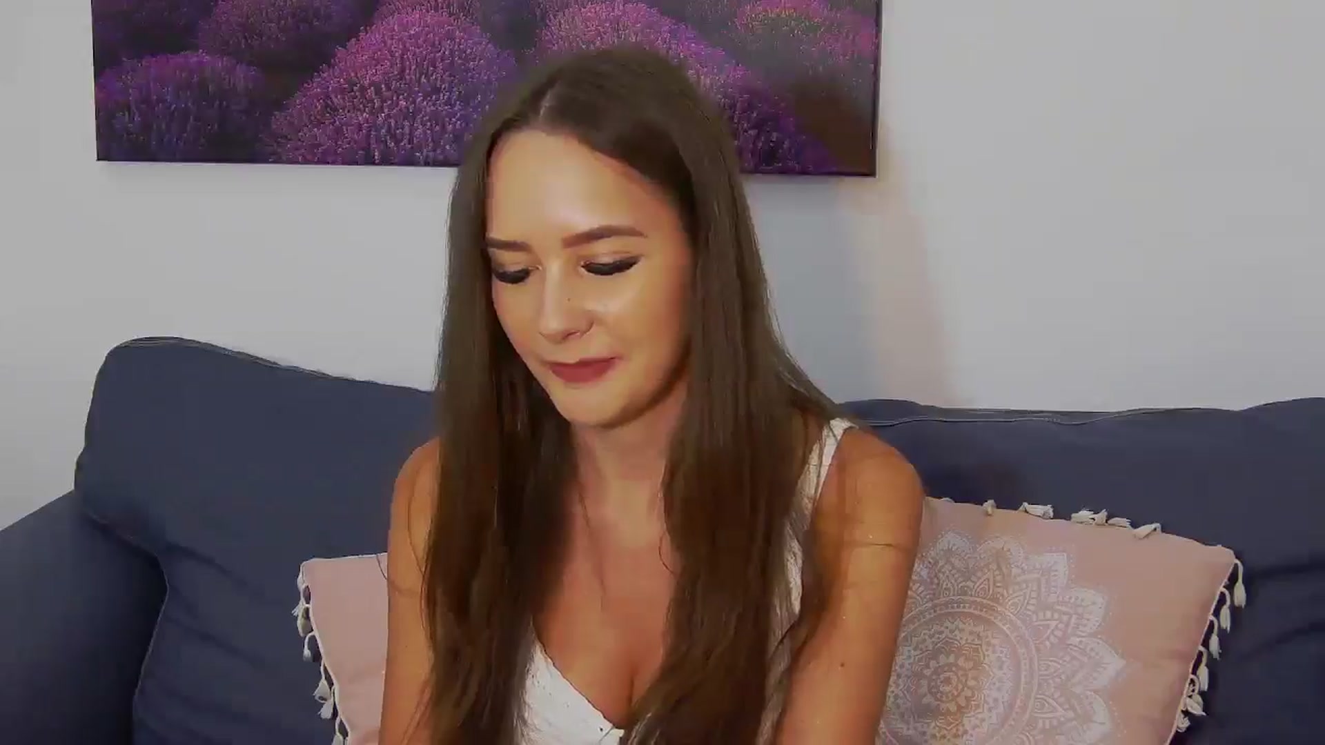 Gallery image thumbnail from Radiance's myfreecams stream on, 07/20/2024, 15:20 image 3 of 20