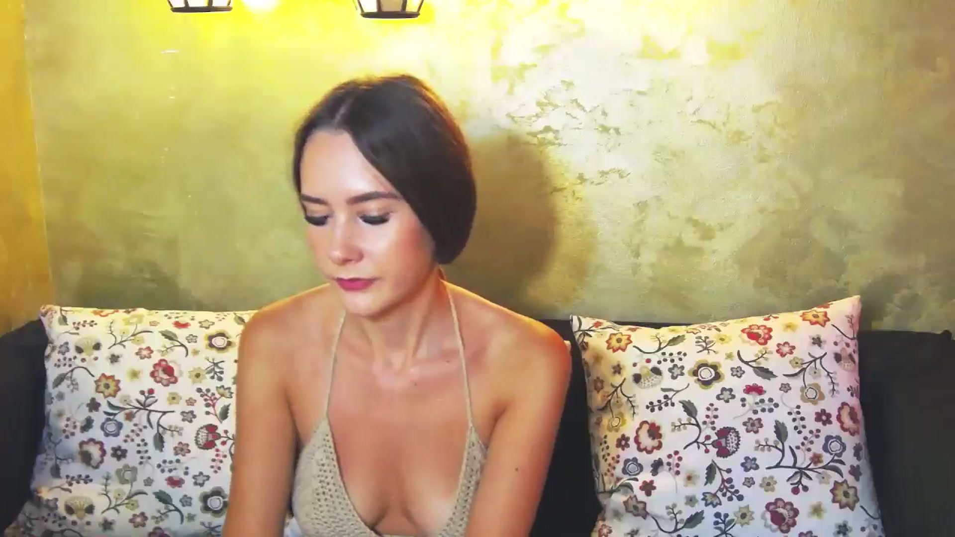 Gallery image thumbnail from Radiance's myfreecams stream on, 07/22/2024, 15:02 image 9 of 20