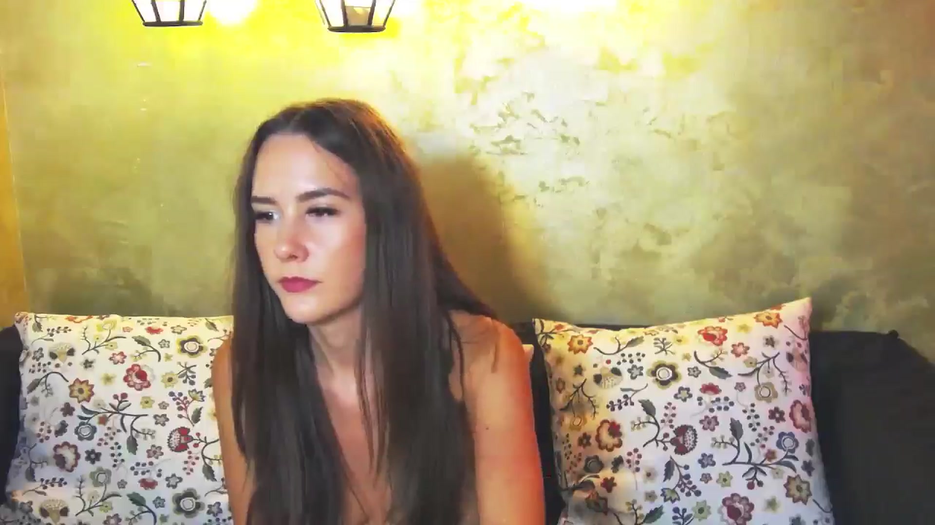Gallery image thumbnail from Radiance's myfreecams stream on, 07/22/2024, 15:02 image 17 of 20