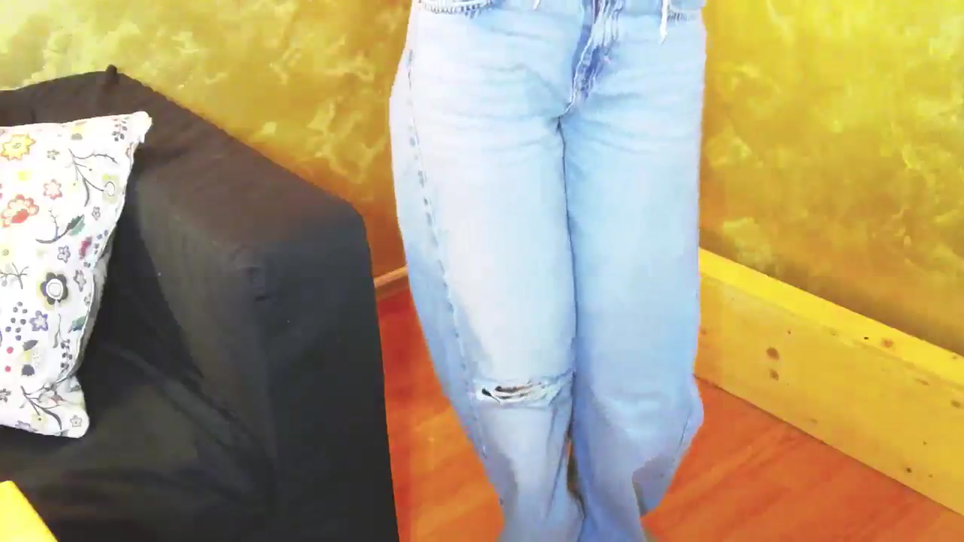 Gallery image thumbnail from Radiance's myfreecams stream on, 07/24/2024, 13:02 image 18 of 20