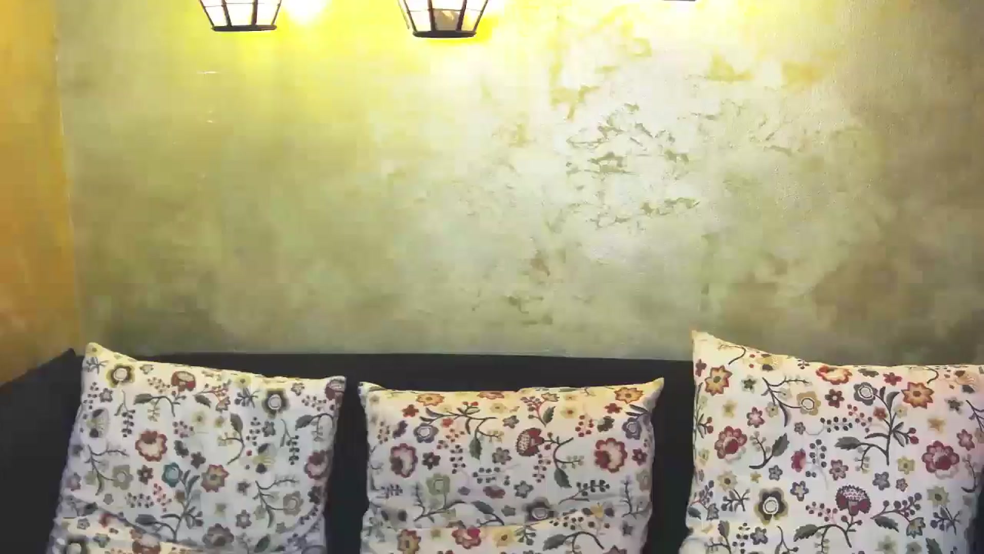 Gallery image thumbnail from Radiance's myfreecams stream on, 07/25/2024, 16:01 image 15 of 20