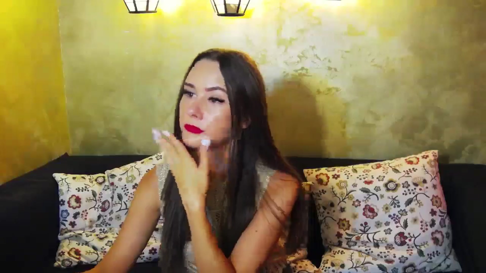 Gallery image thumbnail from Radiance's myfreecams stream on, 07/30/2024, 17:18 image 18 of 20