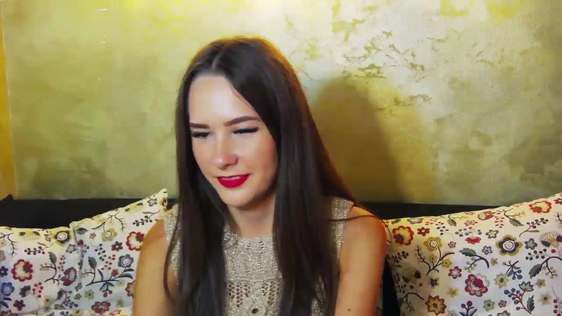 Gallery image thumbnail from Radiance's myfreecams stream on, 07/30/2024, 17:18 image 16 of 20