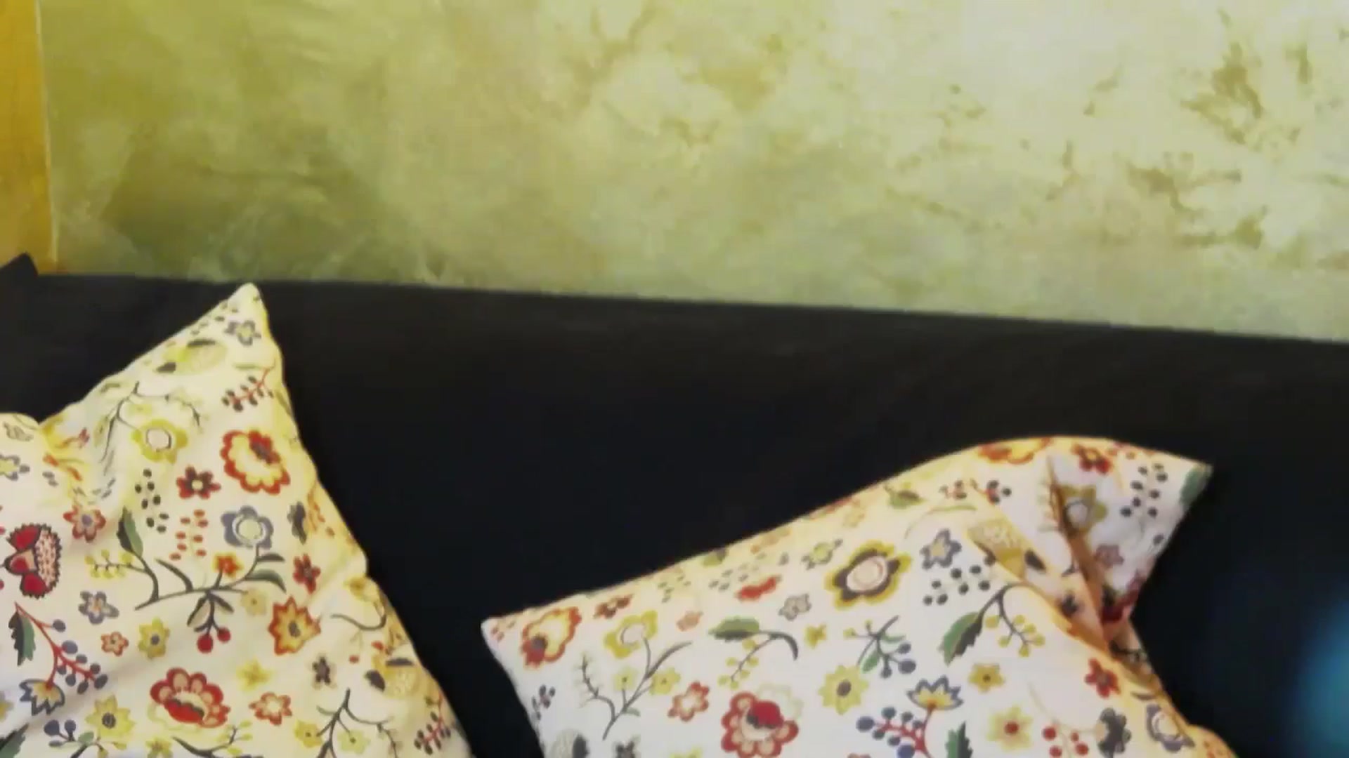 Gallery image thumbnail from Radiance's myfreecams stream on, 08/01/2024, 18:16 image 15 of 20
